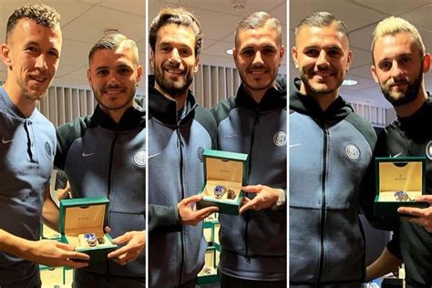 icardi rolex squadra modello|Mauro Icardi, capitano 'di polso'. Regala un Rolex a tutta la .